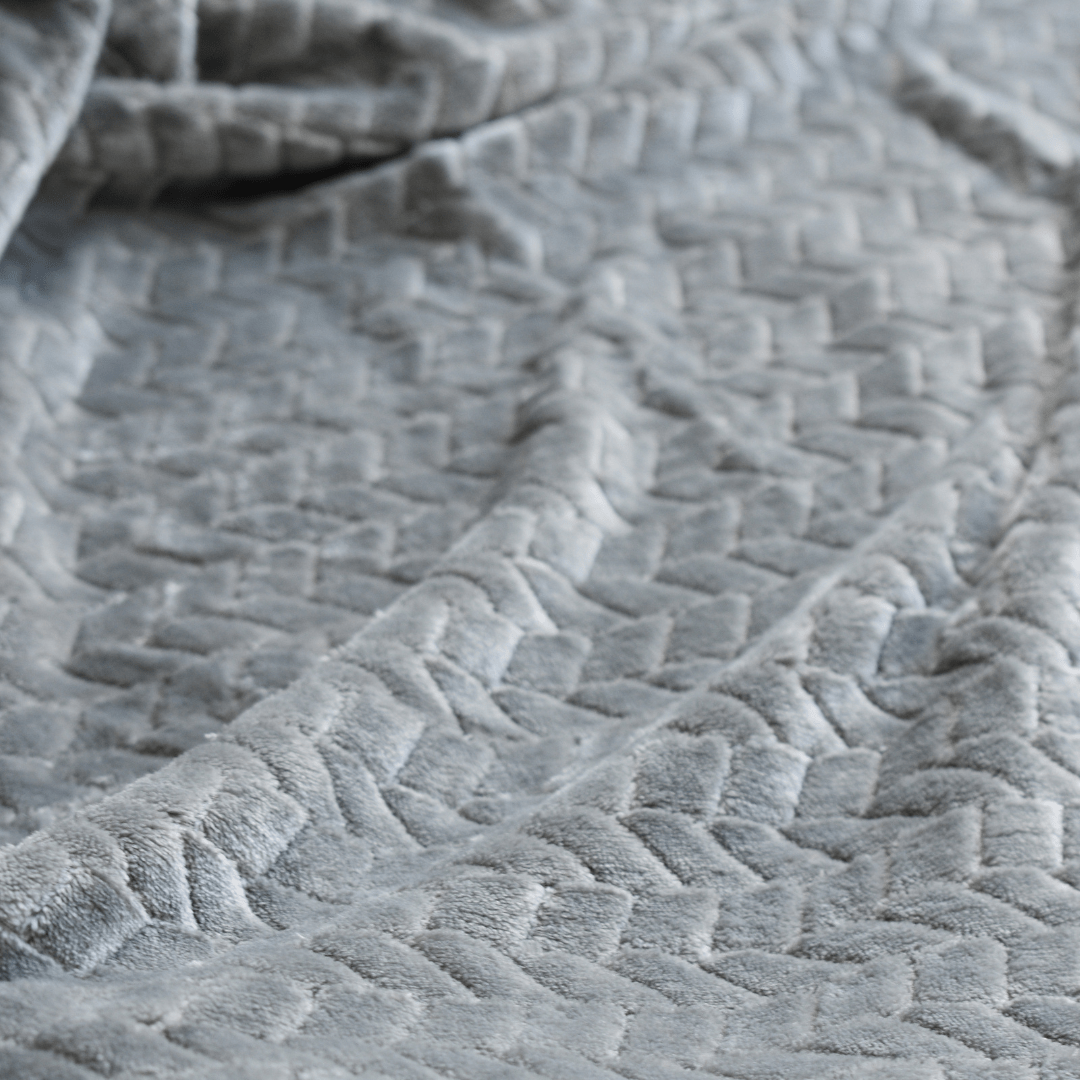 Velvet Bliss Blanket - Holly's Paws